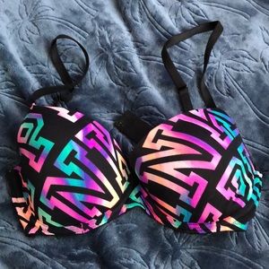 size 34D PINK “wear everywhere t-shirt” bra